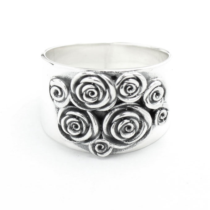Silver jewelry ring unique design