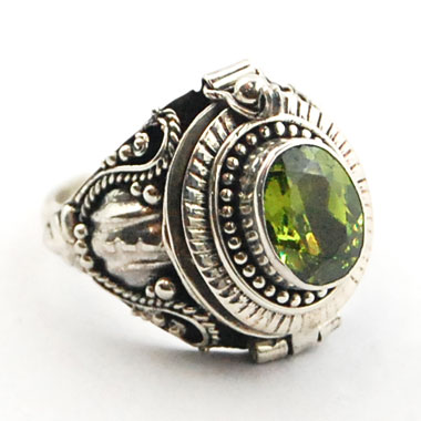 Poison ring